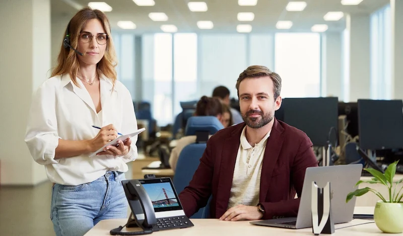 Are Desk Phones Dead: The Role of Business VoIP Phones Using SuperVision and DuoLED BT phone